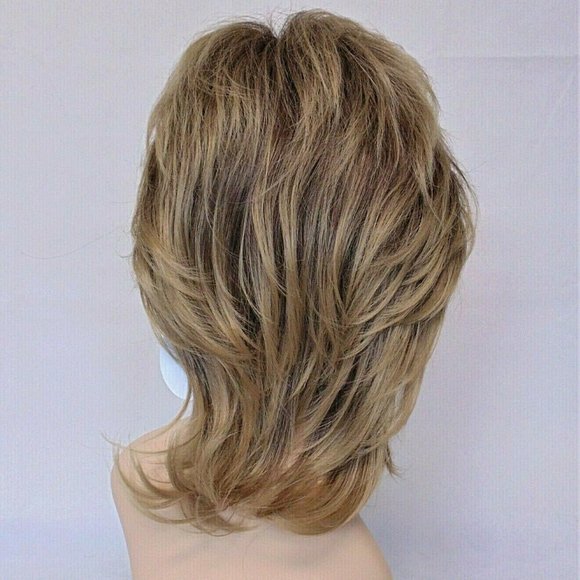 16" Layered Thick Brown/Blonde Heat Resistant Shag - Picture 4 of 11